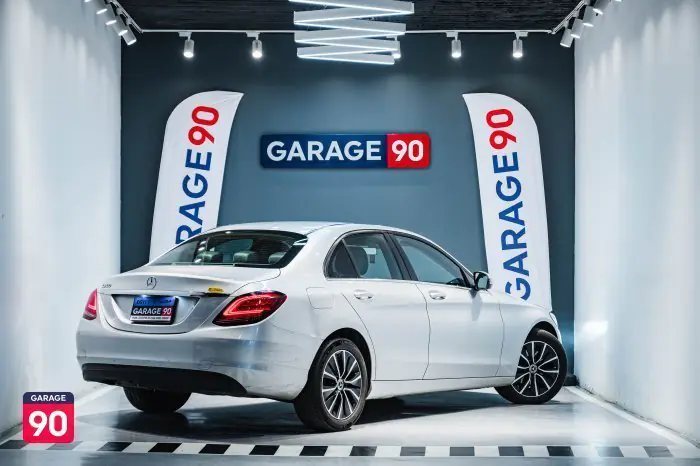 Mercedes-Benz C200 2019 - صورة 6