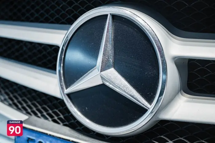 Mercedes-Benz C200 2019 - صورة 9