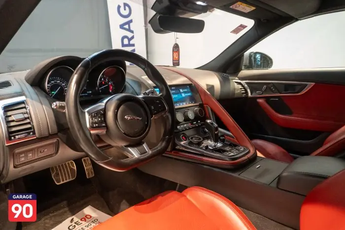 Jaguar F-Type 2020 - صورة 15