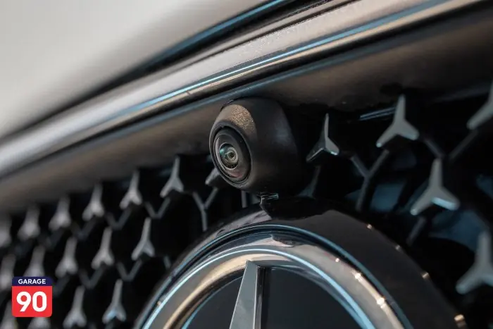 Mercedes-Benz E200 2024 - صورة 9