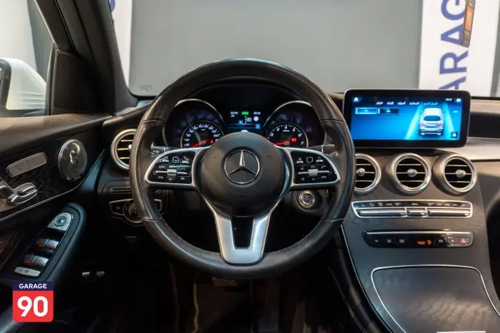 Mercedes-Benz GLC200 2020 - صورة 10