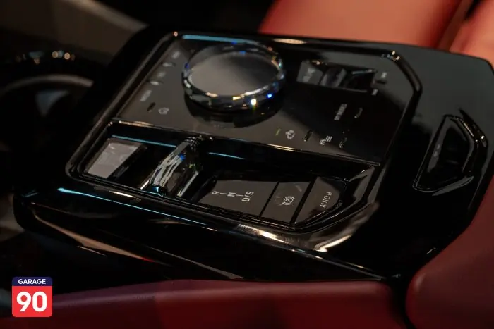bmw 520i 2024 - صورة 14