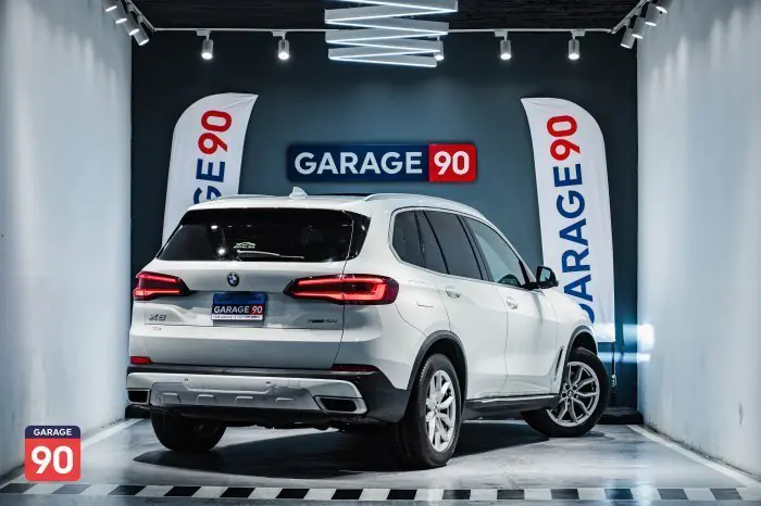 bmw X5 2020 - صورة 6