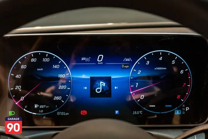 Mercedes-Benz CLE200 2024 - صورة 12