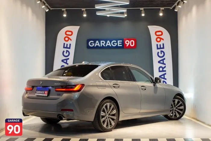 bmw 320i 2023 - صورة 6
