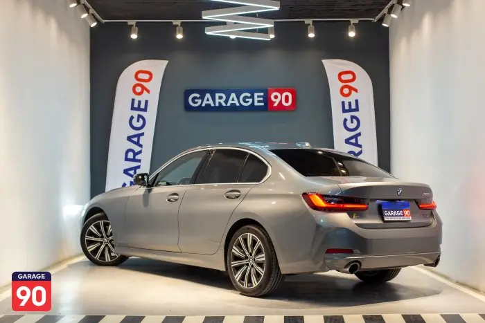 bmw 320i 2023 - صورة 5