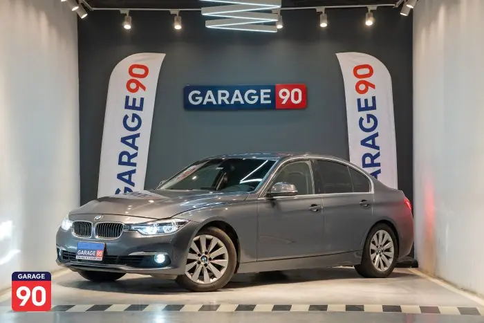 bmw 318i 2019 - صورة 2