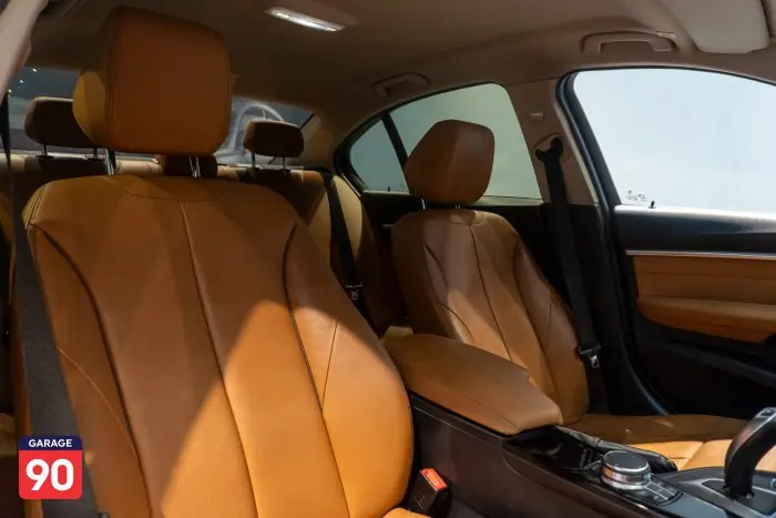 bmw 318i 2019 - صورة 10