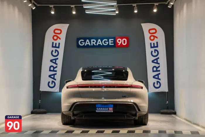 Porsche Taycan 2022 - صورة 4