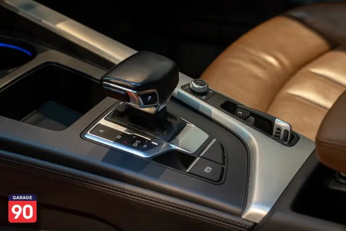 Audi A4 2021 - صورة 12