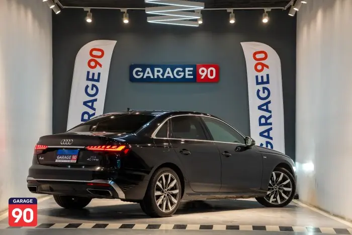 Audi A4 2021 - صورة 6