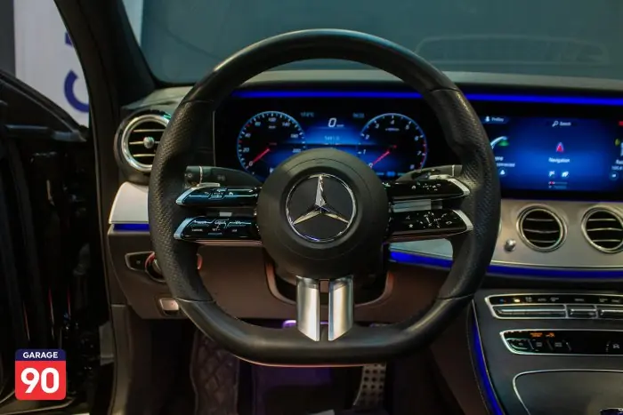 Mercedes-Benz E200 2021 - صورة 12