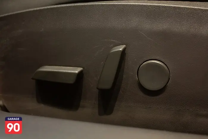 Tesla Model 3 2020 - صورة 14