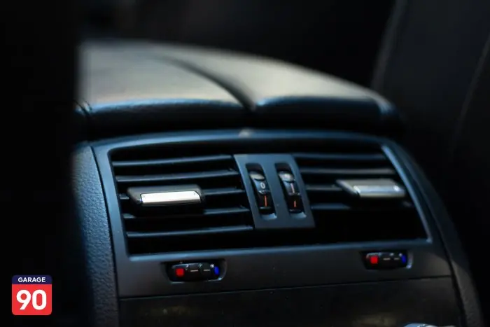 bmw 520i 2015 - صورة 19