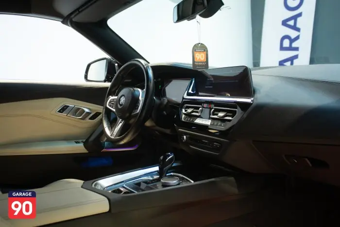 bmw Z420i 2024 - صورة 11