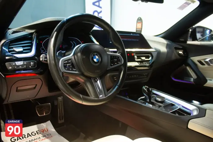 bmw Z420i 2024 - صورة 12