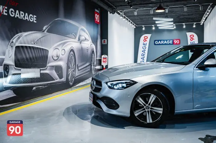 Mercedes-Benz C180 2023 - صورة 7