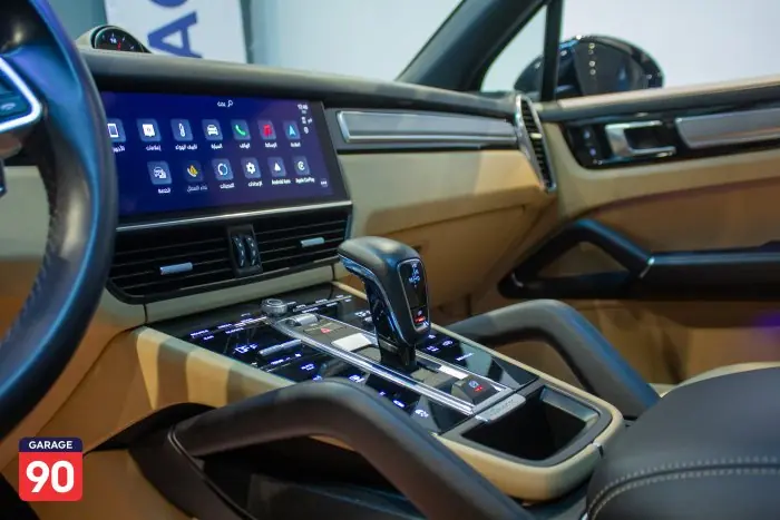 Porsche Cayenne 2023 - صورة 13