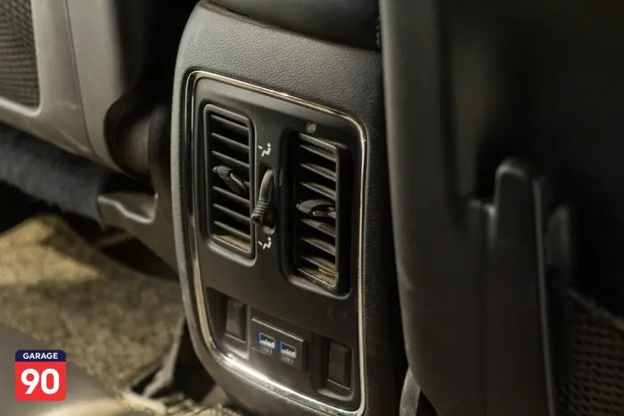 Jeep Grand Cherokee 2021 - صورة 17