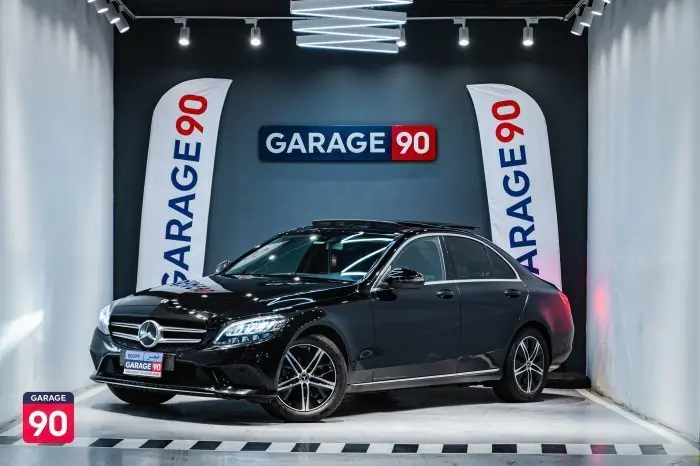 Mercedes-Benz C180 2020 - صورة 2