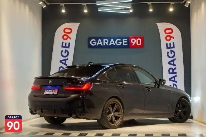 bmw 320i 2024 - صورة 6