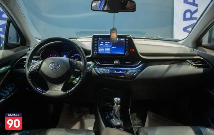 Toyota C-HR 2022 - صورة 12