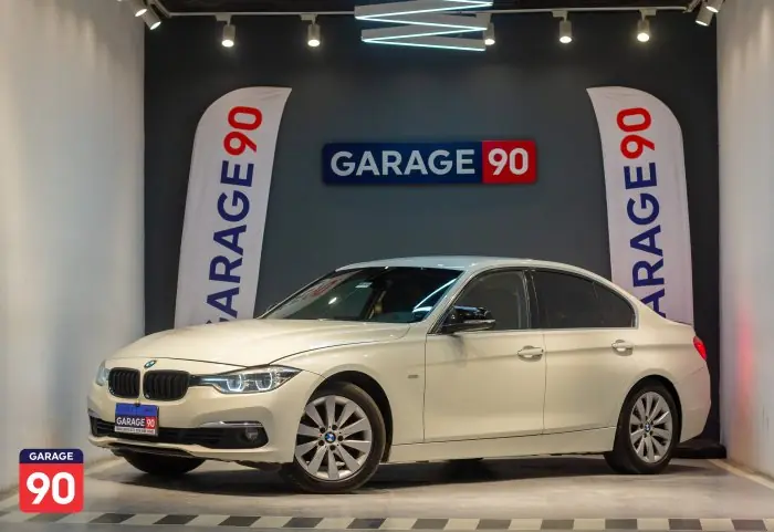 bmw 318i 2018 - صورة 2