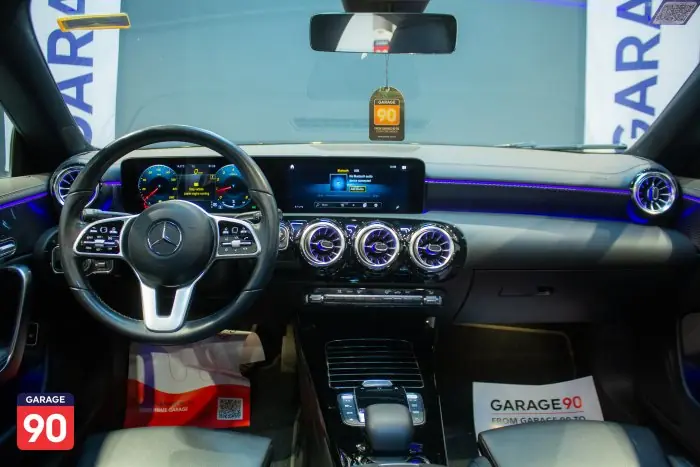 Mercedes-Benz CLA200 2022 - صورة 11
