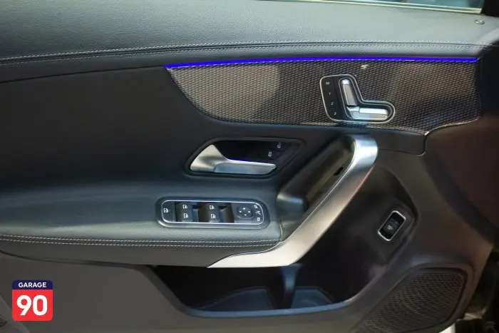 Mercedes-Benz CLA200 2022 - صورة 18